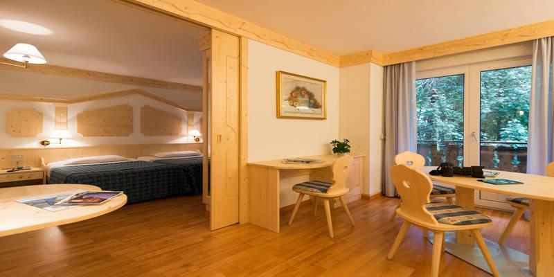 מולבנו Lake&Nature Hotel Gloria מראה חיצוני תמונה