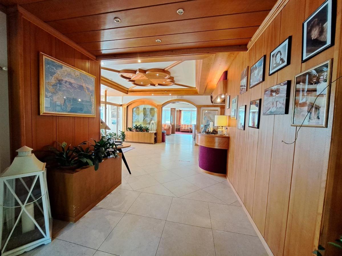 מולבנו Lake&Nature Hotel Gloria מראה חיצוני תמונה